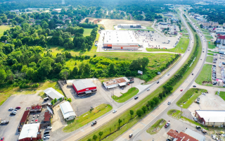 Prime Commercial Property Off Loop 286