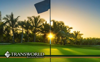 Golf Club in Affluent Community Golf Club in Affluent Community