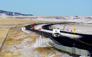 Commercial Truck Driving License School 400k Truck