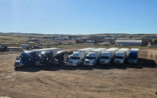 Commercial Truck Driving License School 400k Truck