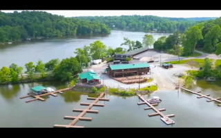 PRICE REDUCED Lakeside Resort with Restaurant