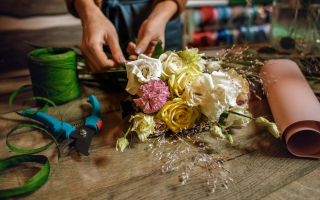 Independent Flower Shop Available - Don't miss it! Independent Flower Shop Available - Don't miss it!