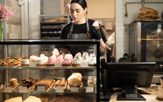 Turn-Key Cafe for Sale!  Ideal for Smoothie or Dessert Concept!