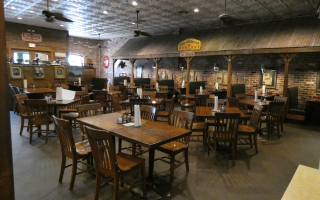 American Restaurant with Fast Growing Sales