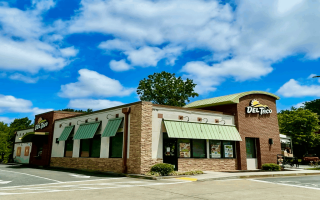 Woodstock GA Freestanding Restaurant w/Drive Thru Woodstock GA Freestanding Restaurant w/Drive Thru
