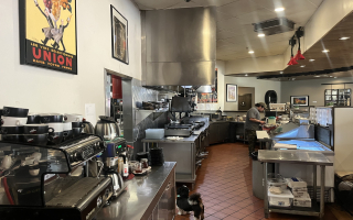 Thriving French Bistro for Sale – Prime Location !