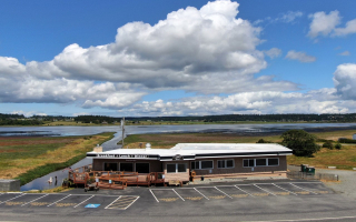 Established Whidbey Island Restaurant and Lounge