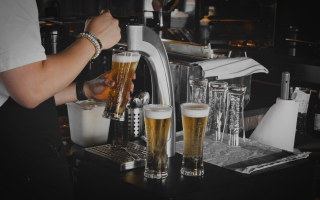 A MUST SEE! Bar & Grill with OFF-SALE near Mpls