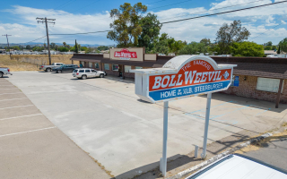 ICONIC, PROFITABLE RESTAURANT FOR SALE