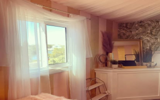 Eyelash and Beauty Business downtown Cocoa Beach, 