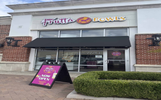 Frutta Bowls National Franchise Restaurant & Bar 