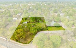 Historic Colonial Home for Wedding Venue or B&B