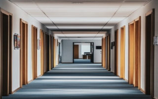 Multi-Location B2C Service Suites Biz and R. E. Multi-Location B2C Service Suites Biz and R. E.