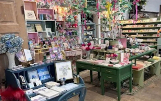 Specialty Retail Boutique & Real Estate – For Sale Specialty Retail Boutique & Real Estate – For Sale