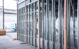 Resilient Commercial Trade Contractor with Commerc Resilient Commercial Trade Contractor with Commerc