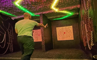 Axe Throwing Entertainment Venue Axe Throwing Entertainment Venue